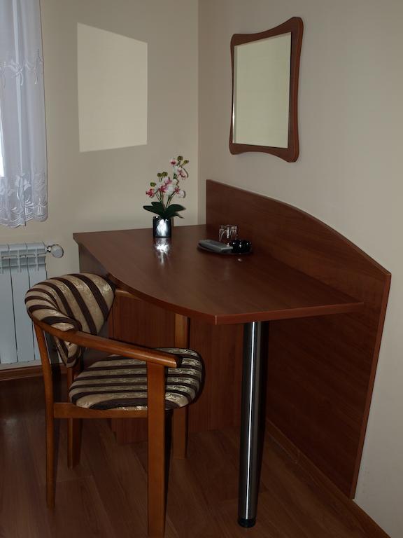Hotel Irena Моронґ Екстер'єр фото
