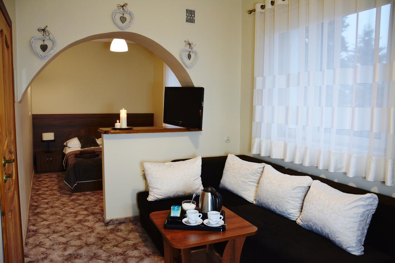 Hotel Irena Моронґ Екстер'єр фото